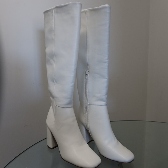 Brand New Steve Madden Knee High Block Heel Cream Boots - Picture 3 of 3